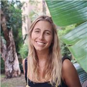 Arquitecta de profesión, con mucha pasion por el diseño de espacios interiores.